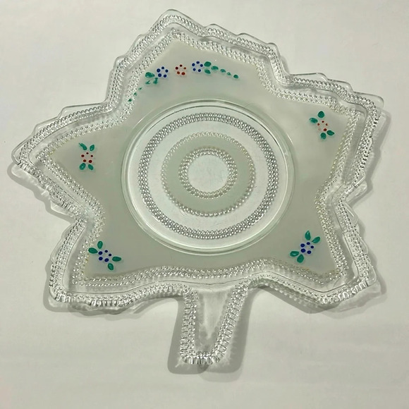 Vintage Hand Painted Maple Leaf Glass Plate Candy Dish - Picture 1 of 3